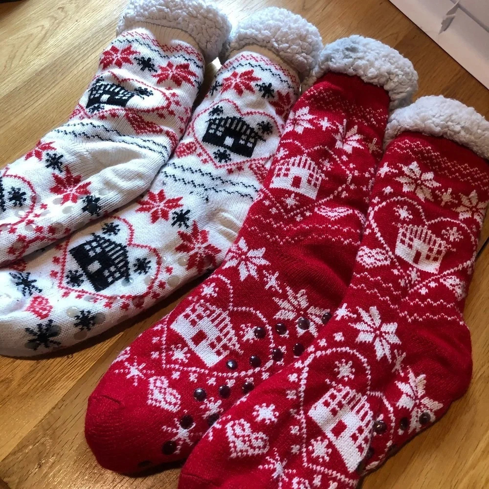 Two Pairs Double Thickness Christmas Socks